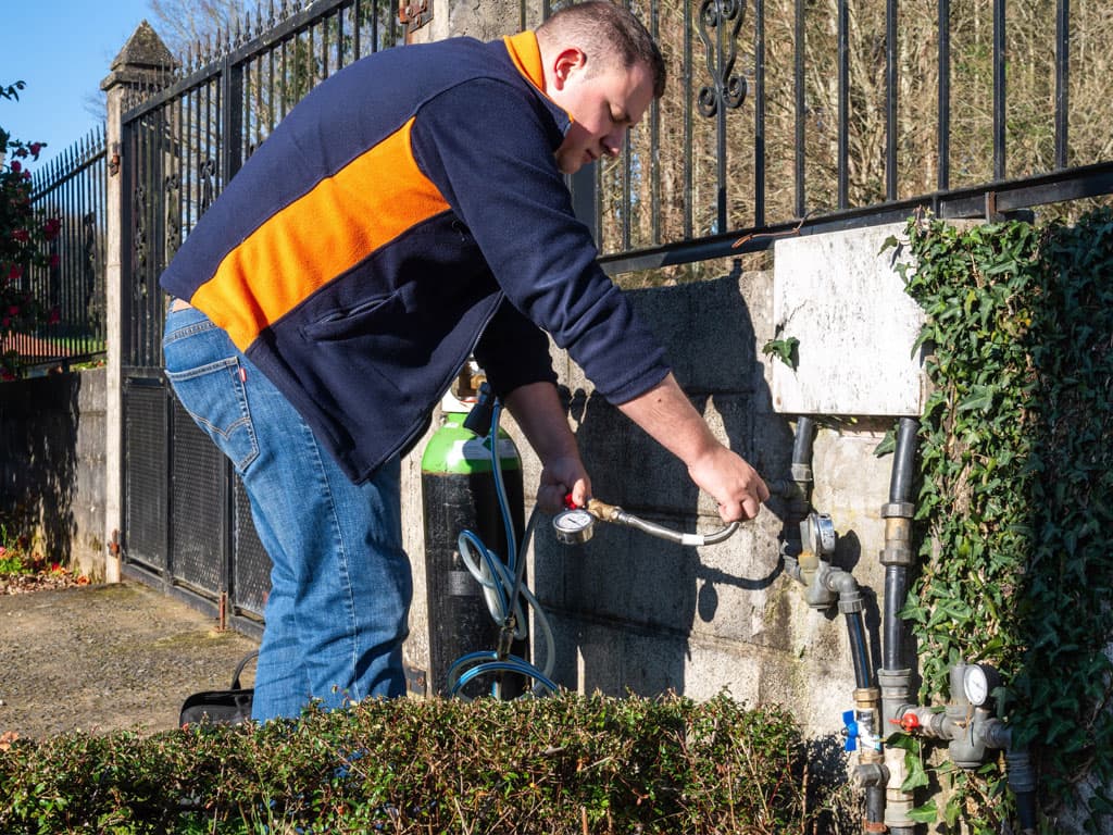Detectar fugas de agua en comunidades de propietarios en A Coruña