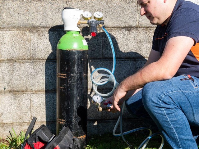 Localización precisa de fugas de agua en Zas