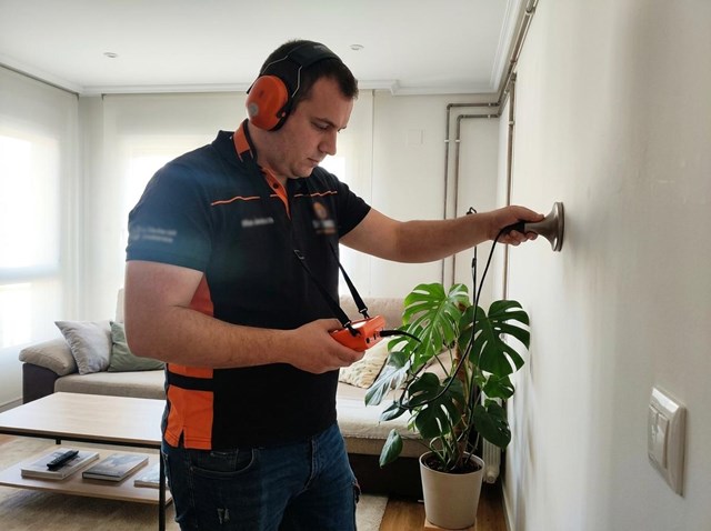 Técnicos expertos en la detección de fugas en Pantón - Imagen 1